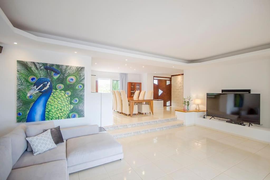 Luxe Villa With Private Pool, Jacuzzi And Spectacular Views Costa Adeje (Tenerife) Exterior foto