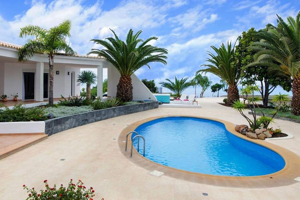 Luxe Villa With Private Pool, Jacuzzi And Spectacular Views Costa Adeje (Tenerife) Exterior foto
